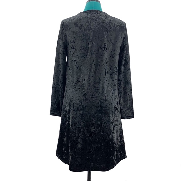 Tahari NWT Black Long Sleeve Crushed Velvet A-Line Shift Dress, Small - Picture 6 of 16